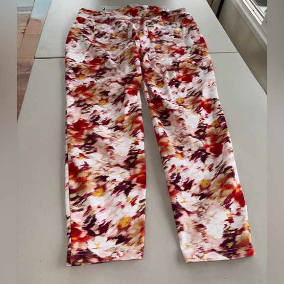 Terra & Sky Watercolor Floral Plus Size Mid Rise Jegging Size 1X-16W-18W NWT - Picture 7 of 7